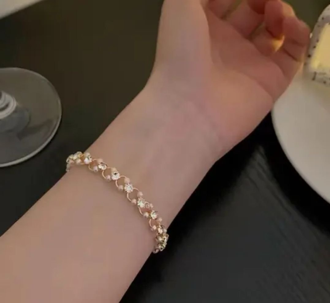 Women's Gold-Tone Floral Crystal Bracelet